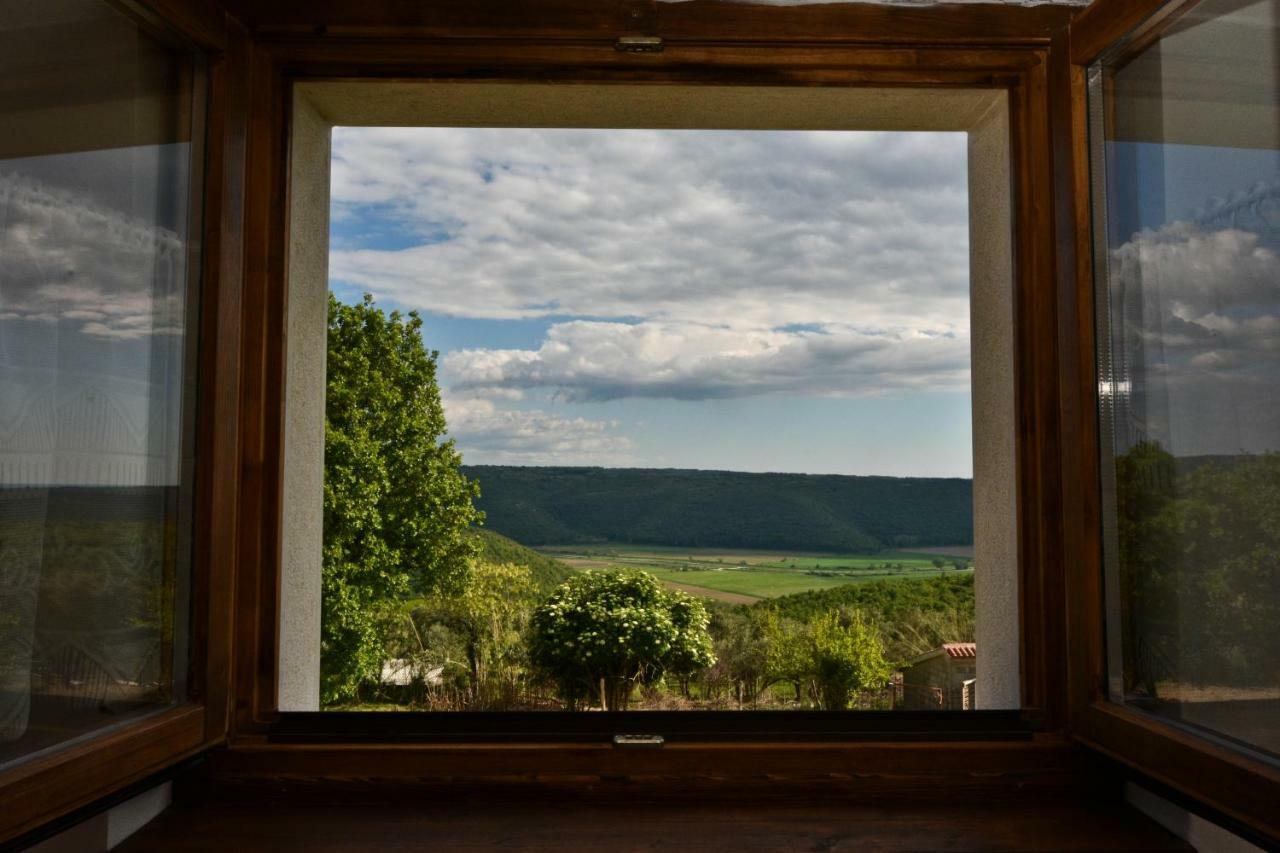 Rooms Agroturizam Romano Buje Bagian luar foto
